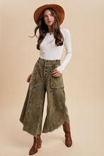 Molly Corduroy Pant