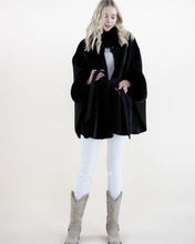 Manhattan Cape