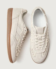 Live In Sneaker