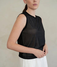 Sheer Edge Tank
