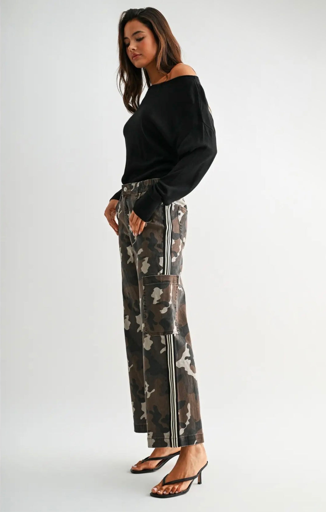 Camo in Line Cargo Pants
