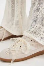 Live In Sneaker