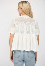 Swan Texture Top