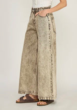 Desert Drift Wide Leg Jean