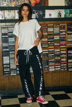 Wild Side Windbreaker Pant