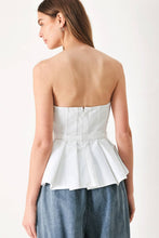 Tailored Edge Top